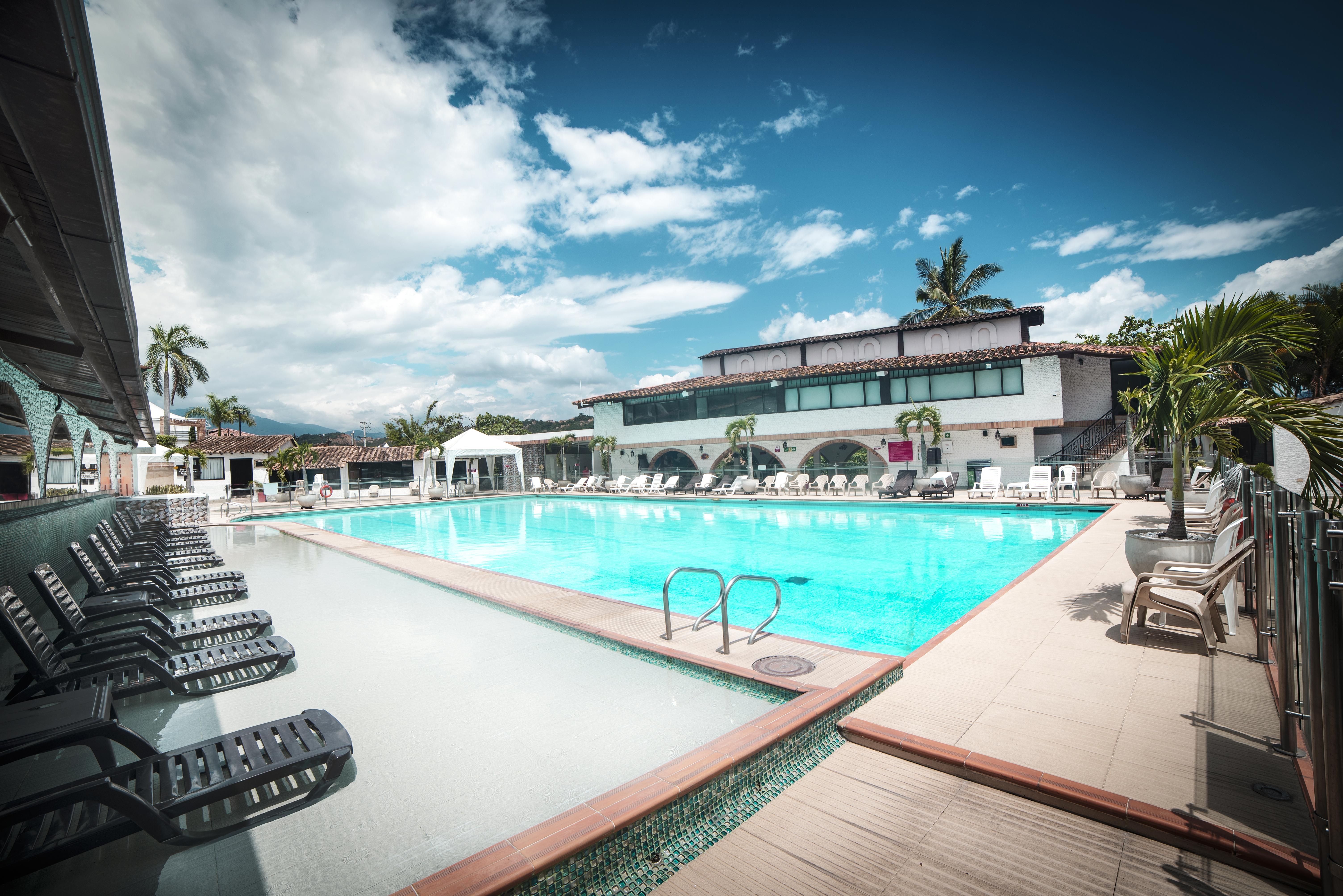 Hotel San Juan Internacional Girón 외부 사진