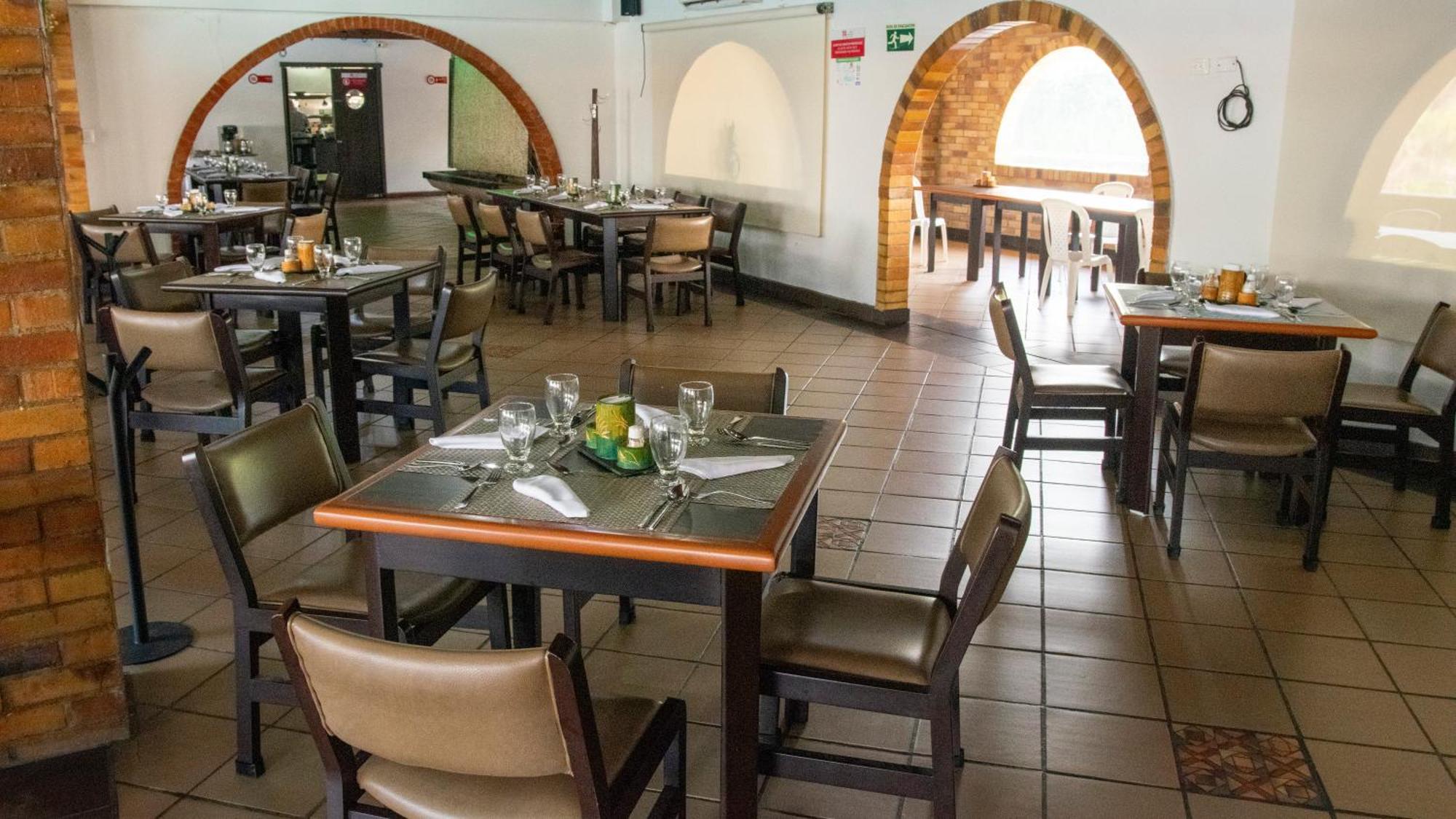 Hotel San Juan Internacional Girón 외부 사진