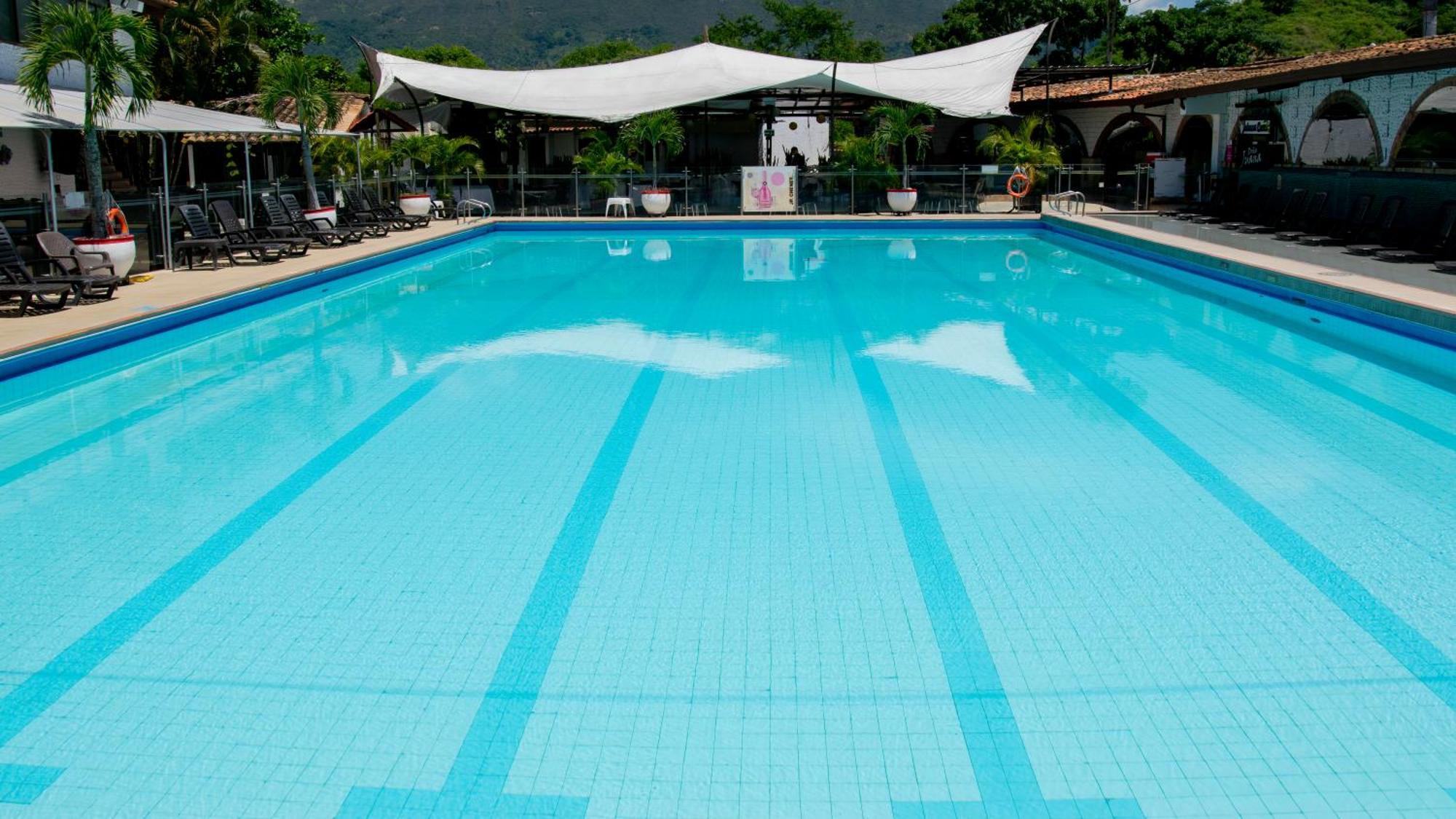 Hotel San Juan Internacional Girón 외부 사진